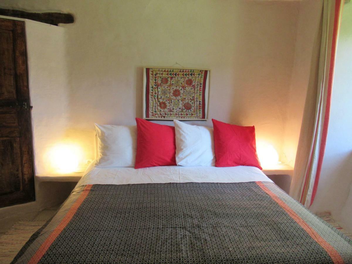 La Ferme De La Condamine Bed & Breakfast Saint-Andre-de-Rosans Exterior photo